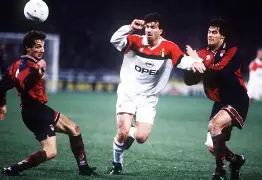 开云体育平台-刚刚！转折点国际米兰队长鼓劲转会期里昂防线松动——意甲节点到来，Karsa新星爆冷表现惊艳的简单介绍